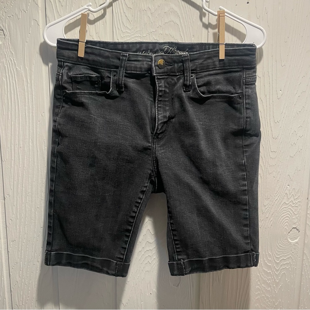 Universal Thread Women’s Denim Shorts